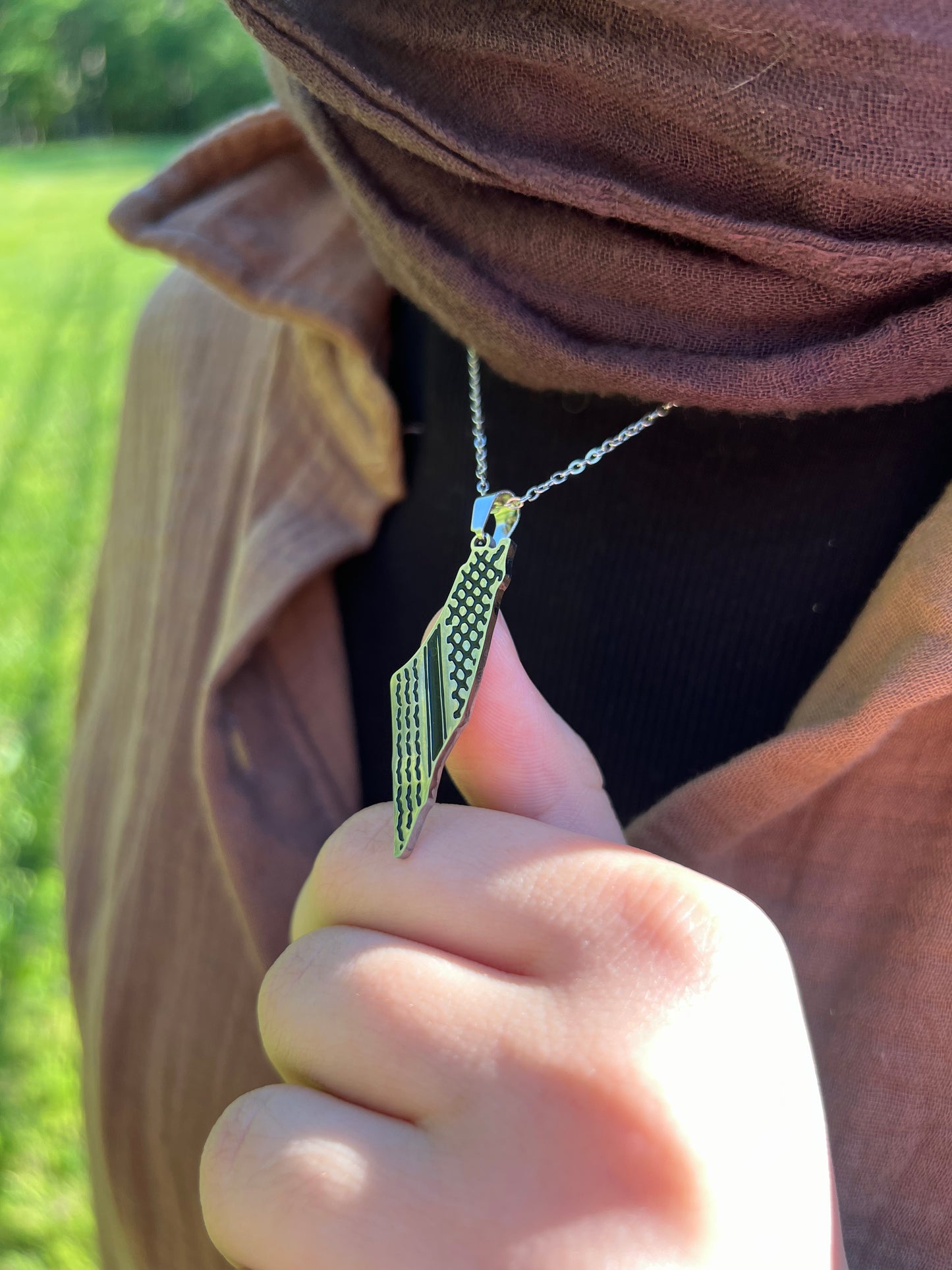 Engraved Kuffiyeh Palestine Map Necklace – Stainless Steel | Gold & Silver